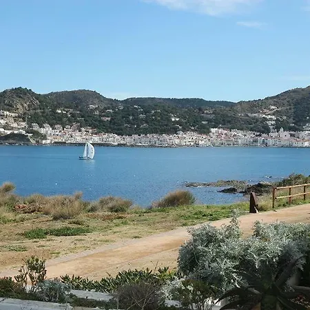 Estrella Del Mar